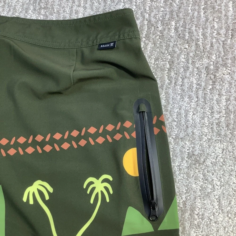 Roark Passage Primo Island Time Boardshorts Dark Military Green Mens Size 30 NWT